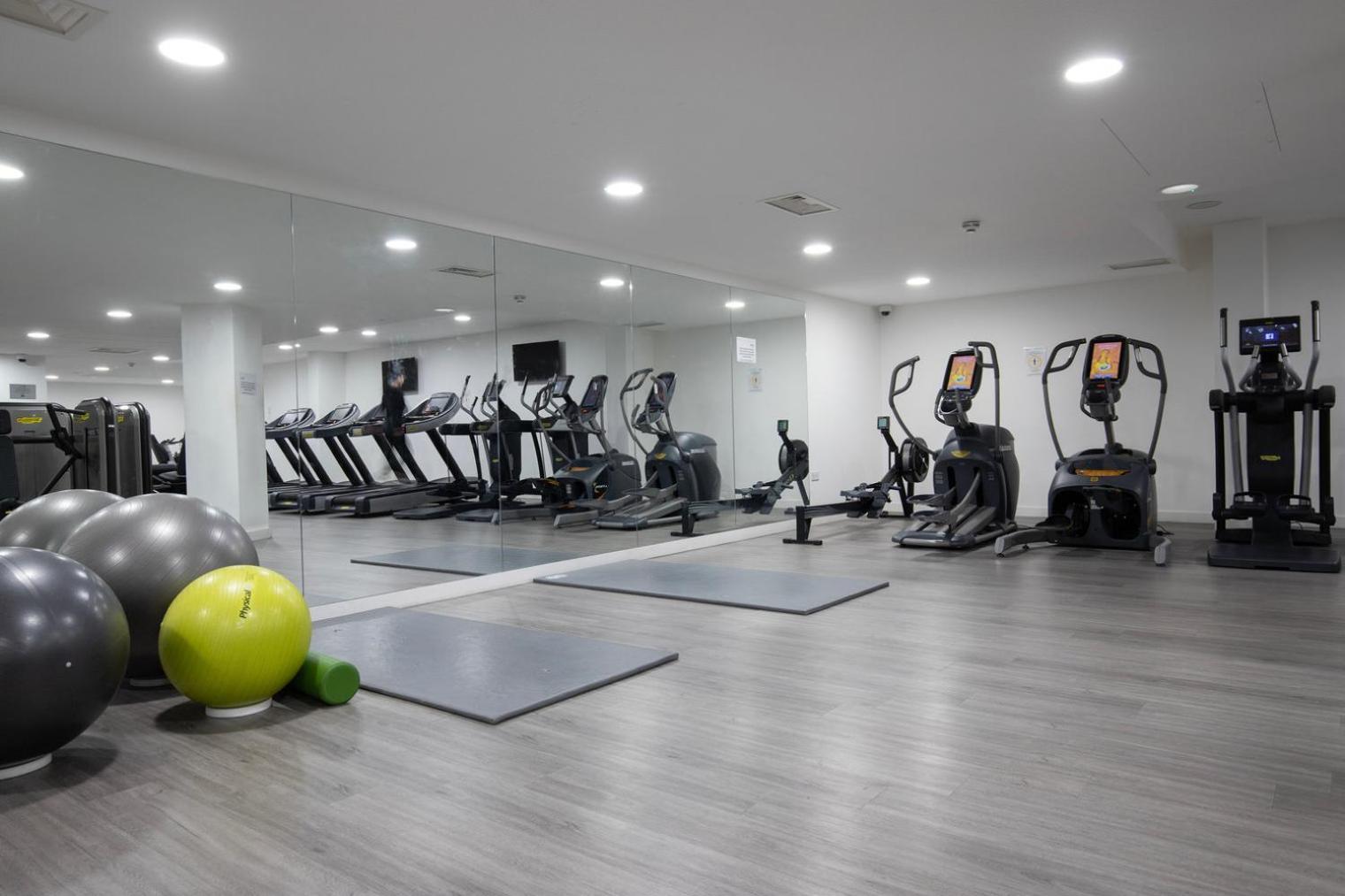 Blueground Aldgate Gym Cinema Nr Tube Lon-160 * Londres